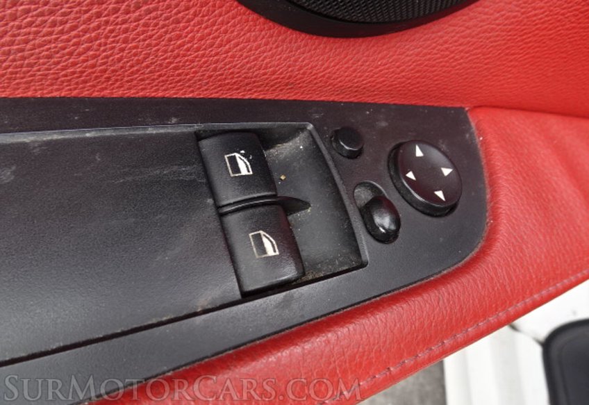 2013 BMW 3 Series - Image 34