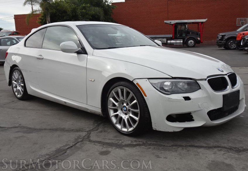 2013 BMW 3 Series - Image 4