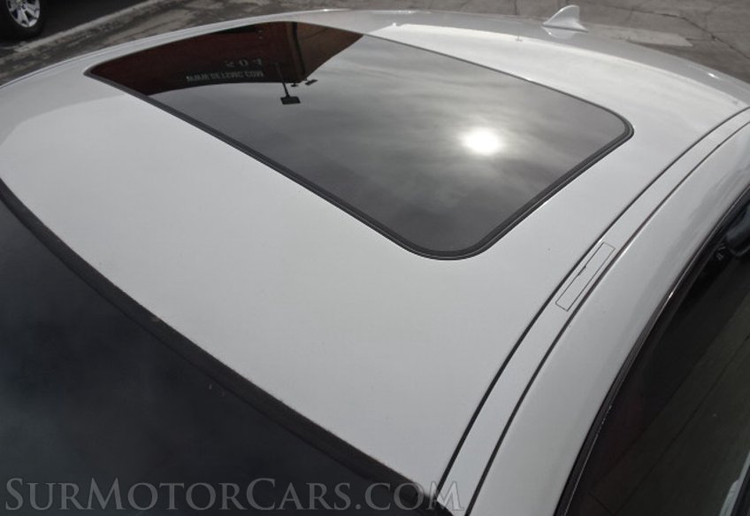 2013 BMW 3 Series - Image 14