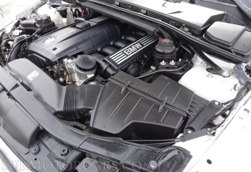 2013 BMW 3 Series - Image 46