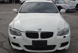 2013 BMW 3 Series - Image 9