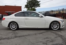 2013 BMW 3 Series - Image 12