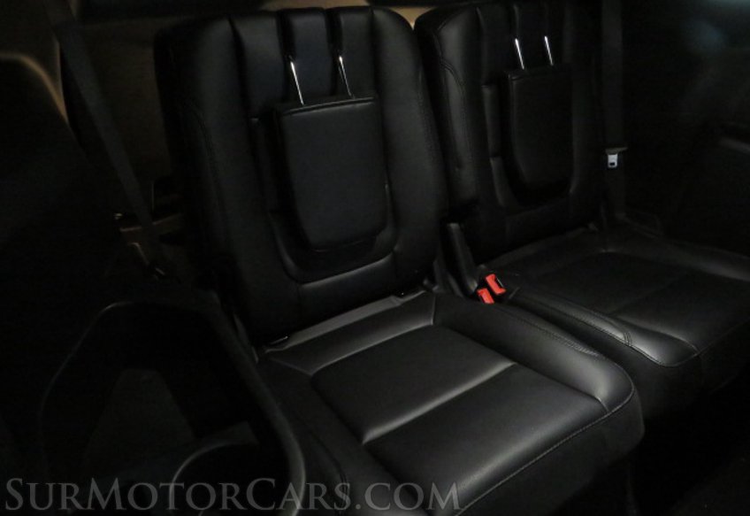 2019 Ford Explorer - Image 31