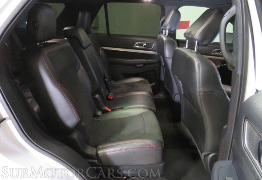 2019 Ford Explorer - Image 48