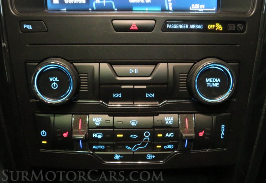 2019 Ford Explorer - Image 34