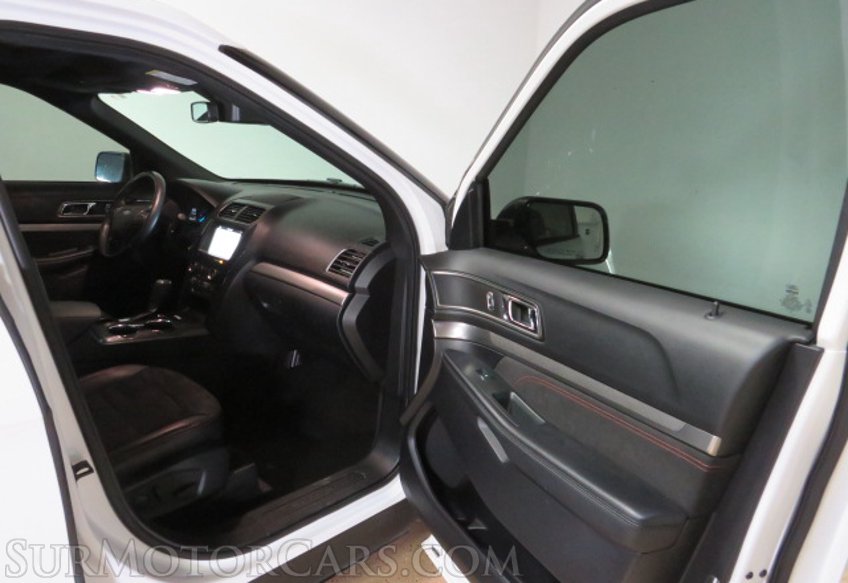 2019 Ford Explorer - Image 43