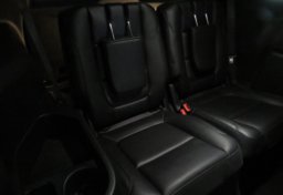 2019 Ford Explorer - Image 31