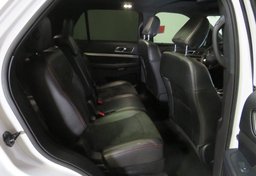 2019 Ford Explorer - Image 46