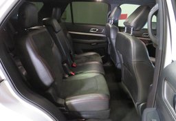 2019 Ford Explorer - Image 48