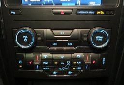 2019 Ford Explorer - Image 34