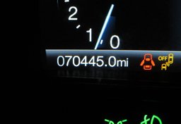 2019 Ford Explorer - Image 13