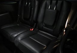 2019 Ford Explorer - Image 21