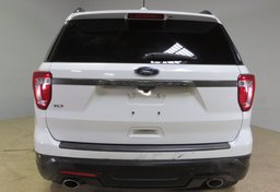 2019 Ford Explorer - Image 7