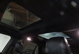 2019 Ford Explorer - Image 17