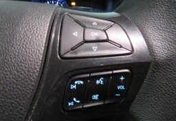 2019 Ford Explorer - Image 35