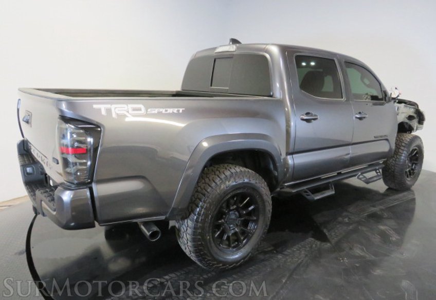 2021 Toyota Tacoma - Image 8