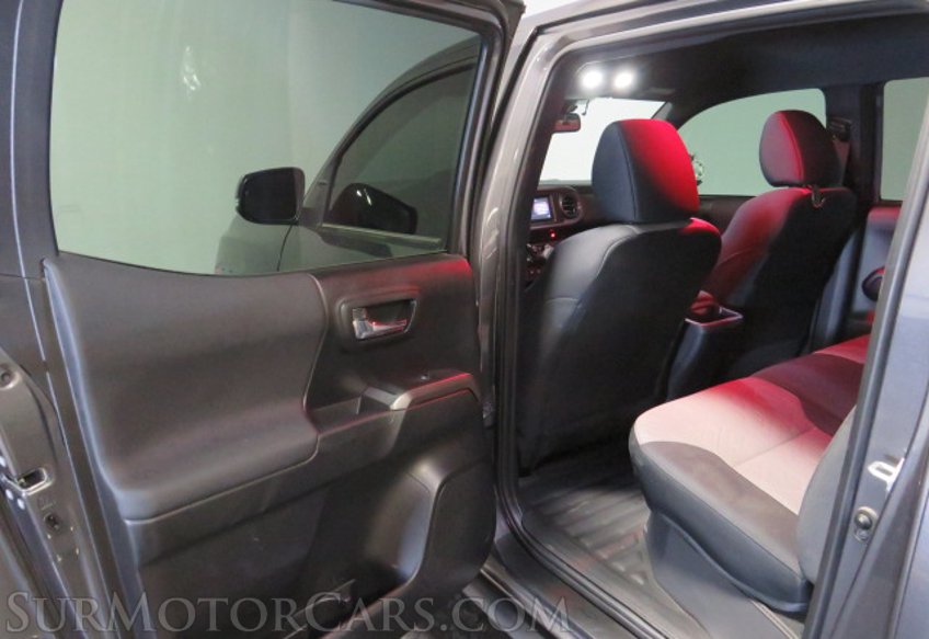 2021 Toyota Tacoma - Image 23