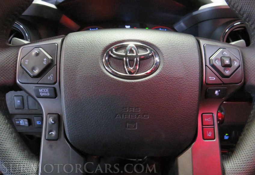 2021 Toyota Tacoma - Image 33