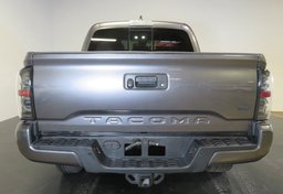 2021 Toyota Tacoma - Image 12