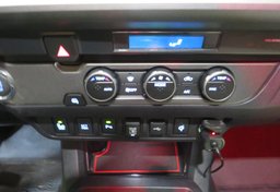 2021 Toyota Tacoma - Image 43