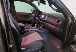 2021 Toyota Tacoma - Image 26