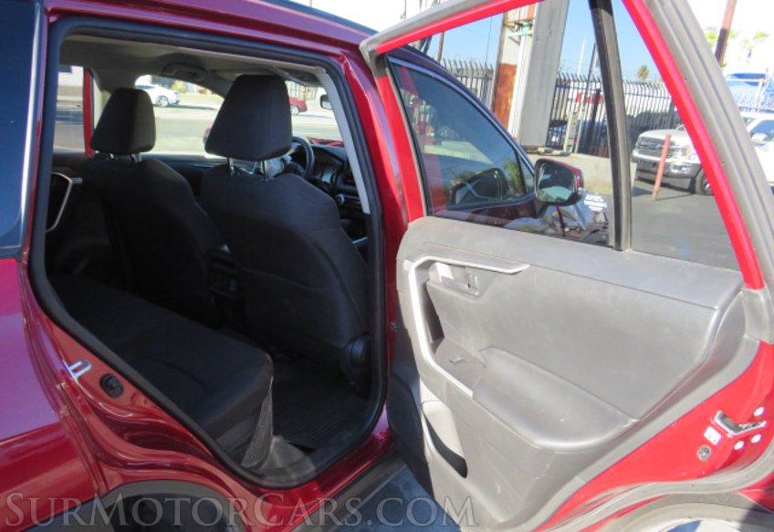 2020 Toyota RAV4 - Image 29