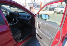 2020 Toyota RAV4 - Image 23