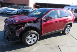 2020 Toyota RAV4 - Image 4