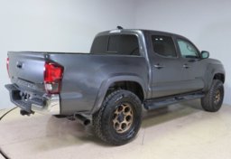 2020 Toyota Tacoma - Image 8