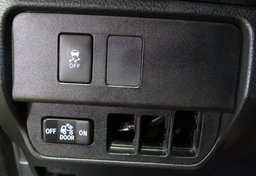 2020 Toyota Tacoma - Image 43