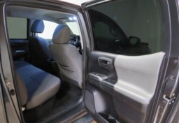 2020 Toyota Tacoma - Image 26