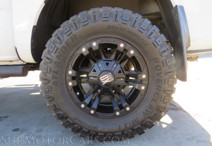 2021 Toyota Tacoma - Image 15