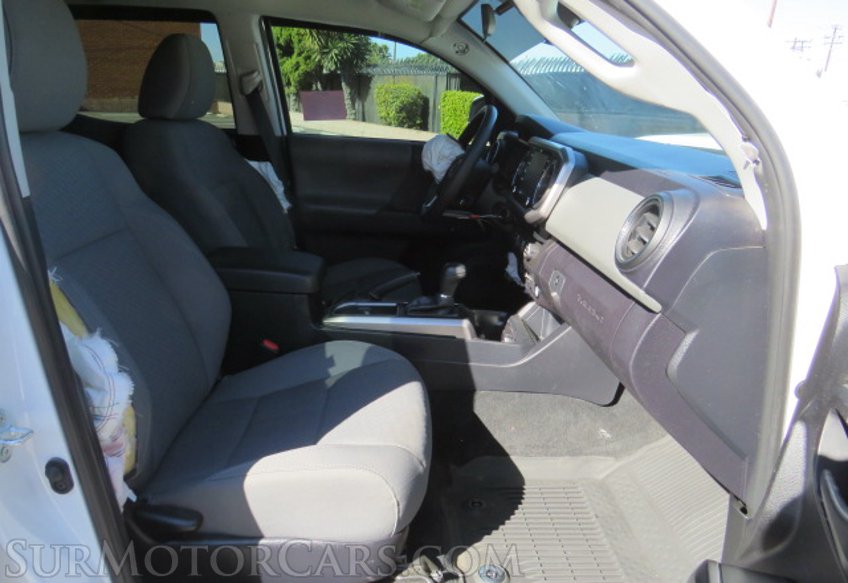 2021 Toyota Tacoma - Image 23