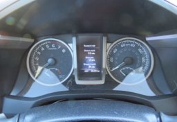 2021 Toyota Tacoma - Image 30