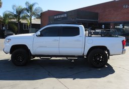 2021 Toyota Tacoma - Image 11