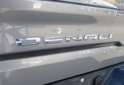2020 GMC Sierra 1500 - Image 19