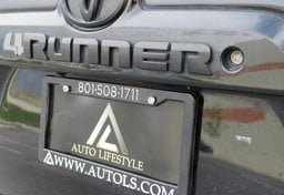 2017 Toyota 4Runner - Image 31