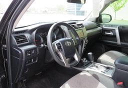 2017 Toyota 4Runner - Image 34