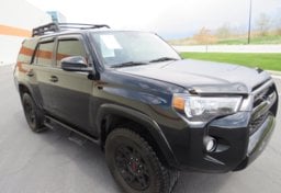 2017 Toyota 4Runner - Image 5