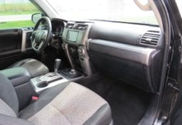 2017 Toyota 4Runner - Image 35