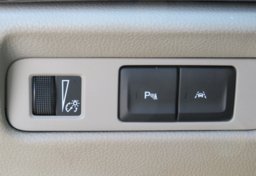 2017 Cadillac ATS Coupe - Image 43