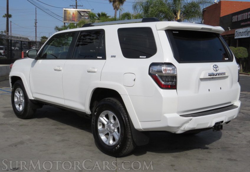 2021 Toyota 4Runner - Image 7