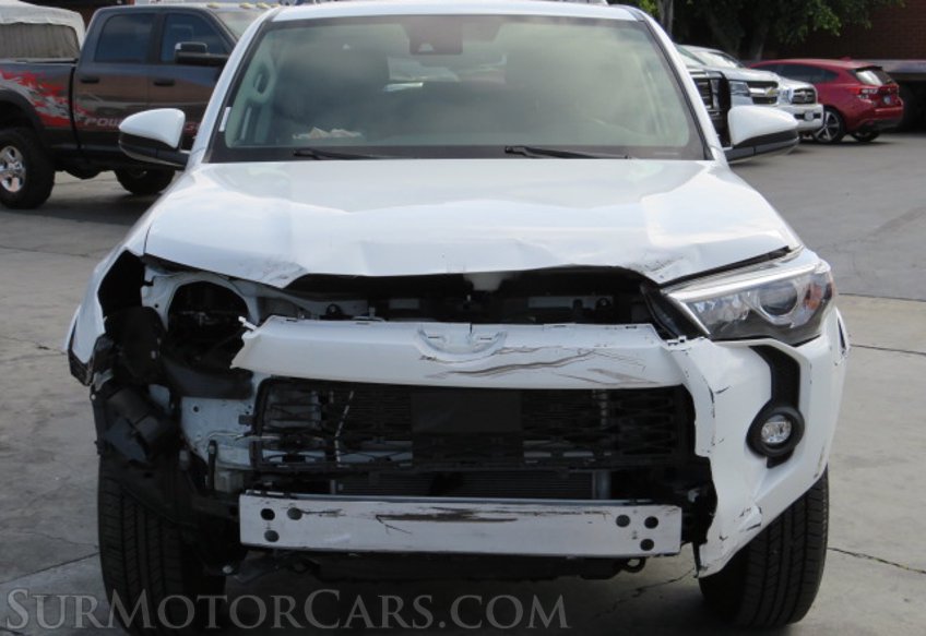 2021 Toyota 4Runner - Image 9
