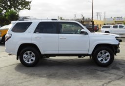 2021 Toyota 4Runner - Image 12