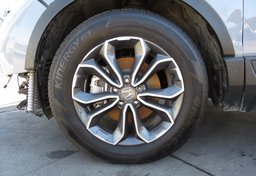 2020 Honda CR-V Hybrid - Image 16