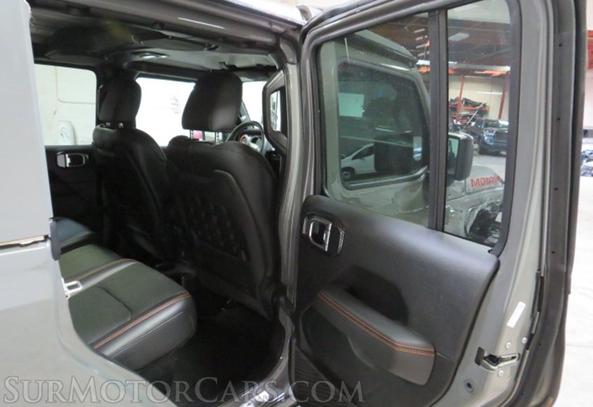 2021 Jeep Gladiator - Image 32