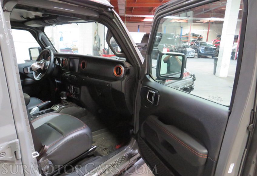 2021 Jeep Gladiator - Image 30