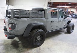 2021 Jeep Gladiator - Image 6