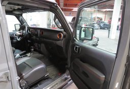 2021 Jeep Gladiator - Image 30