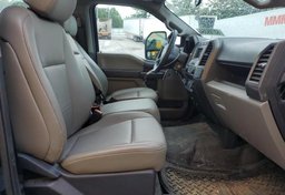 2022 Ford F-550 Super Duty - Image 9